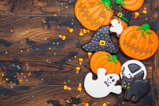 istock Cookies for Halloween party 1183795172