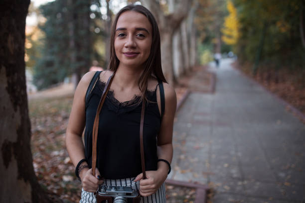 istock Young woman tourist 1183797472