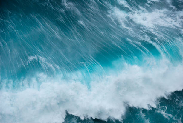 istock Ocean wave crashing, Madeira, Portugal 1183829859
