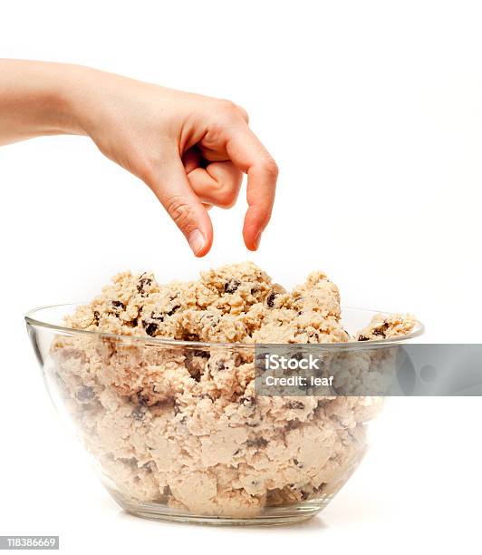 Foto de Massa De Biscoito Prova e mais fotos de stock de Biscoito - Biscoito, Massa, Alcançar