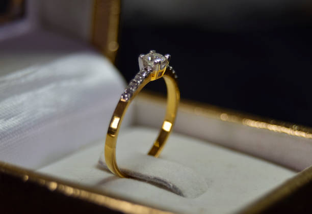 istock Jewerly diamond luxury ring 1183903202