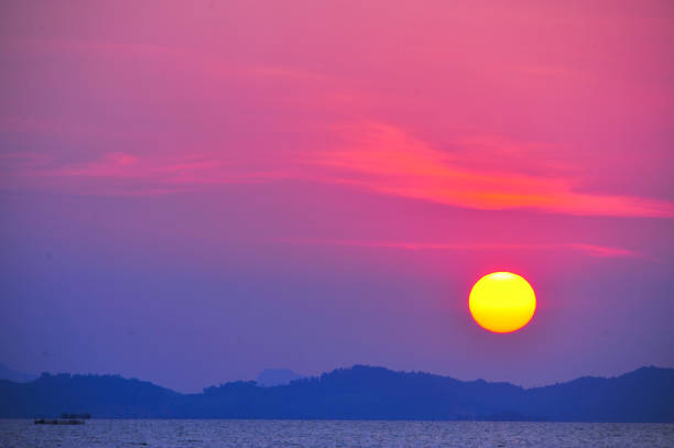 istock Beautiful sunset at tropical sea 1183916187
