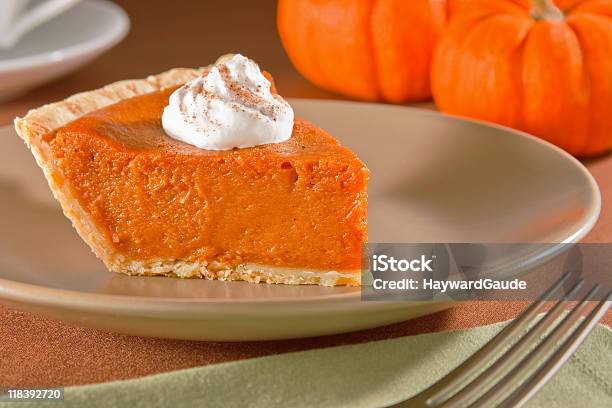 Tarta De Calabaza Foto de stock y más banco de imágenes de Al horno - Al horno, Alimento, Calabaza gigante