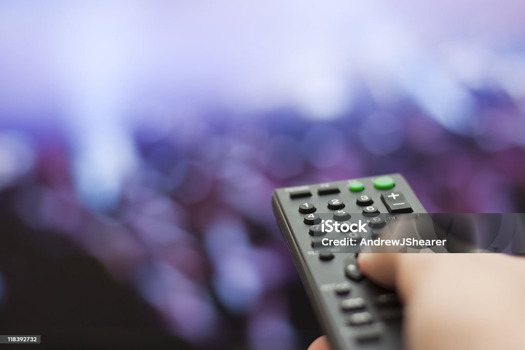 Wechselnde TV-Kanäle - Lizenzfrei Den Fernsehkanal wechseln Stock-Foto