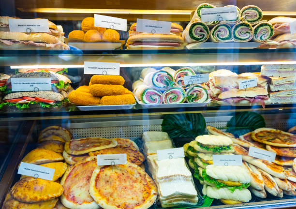istock Italian fast food 1183928570