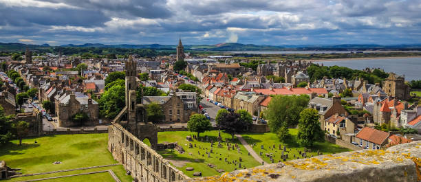 st andrews, scotland - circa 12th century imagens e fotografias de stock