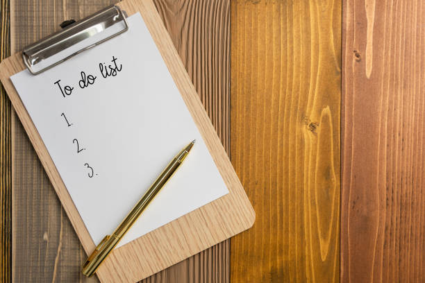 istock to do list on wood background 1183951511