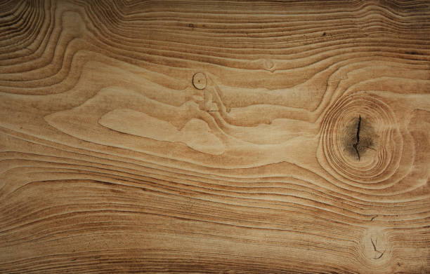 яркая блестящая деревянная поверхность - knotted wood wood material striped стоковые фото и изображения