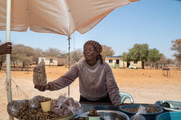 istock African street vendors 1183962801