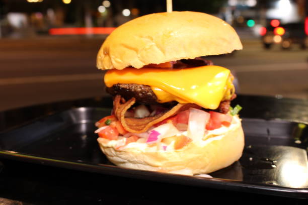 istock gourmet cheeseburger with cheese and bacon 1183979768