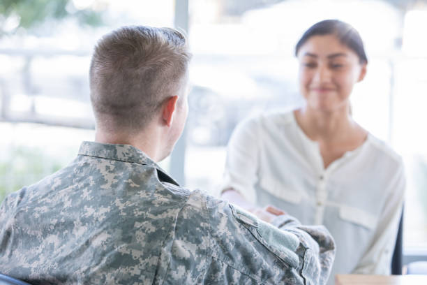 istock Military official at recruitment office 1183999805