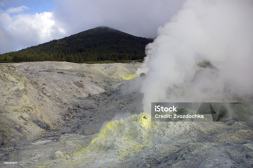 vulcan de Mendeleev - Foto de stock de Volcán libre de derechos