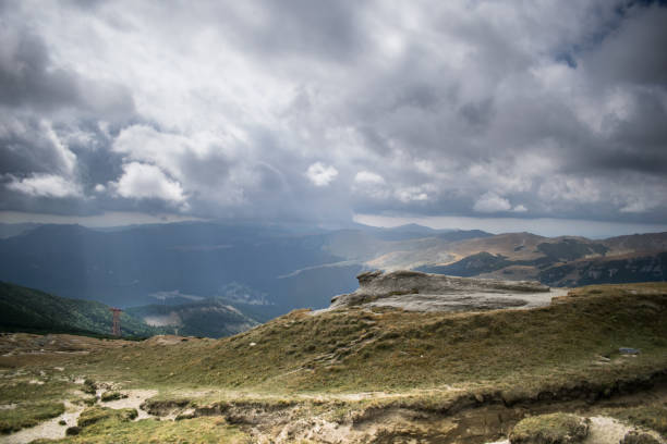 istock An autumn day in the mountains 1184028996