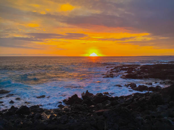 istock Sunset in Kona, at Hawaii 1184031174