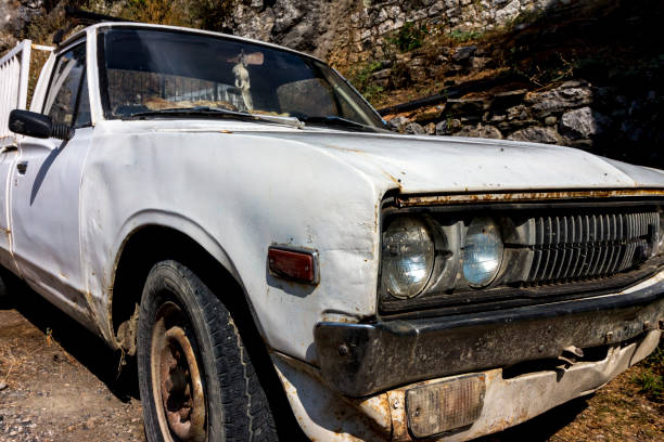 istock Old White Truck 1184038109