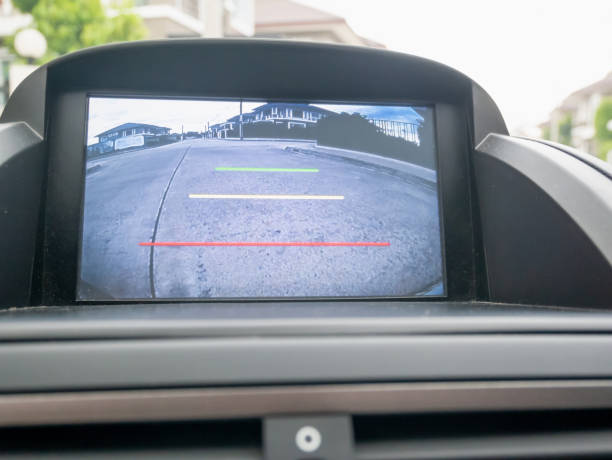 istock Car rear view video camera screen monitor display 1184062203