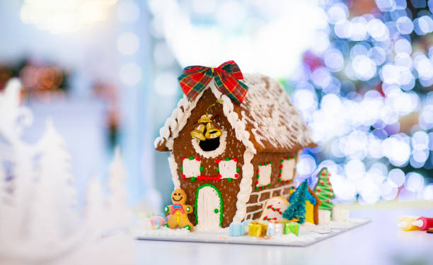 istock Gingerbread house for Christmas 1184065055