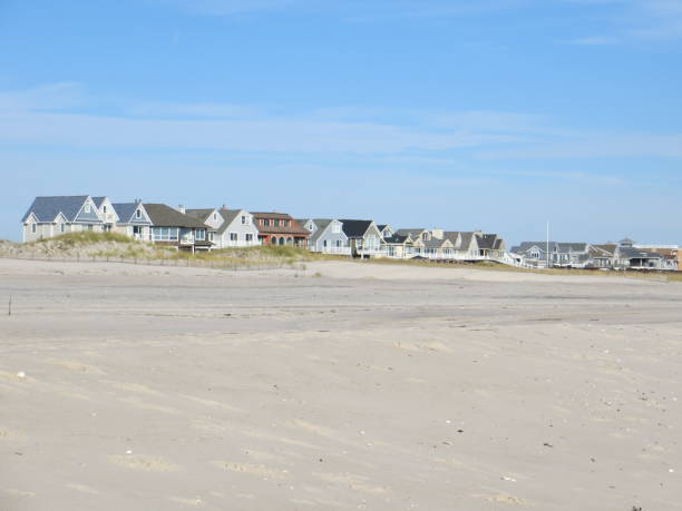 istock Beach Houses at Cupsogue Beach 1184076117