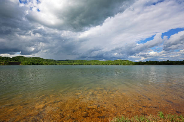istock Sunset on Summerville lake 1184087779