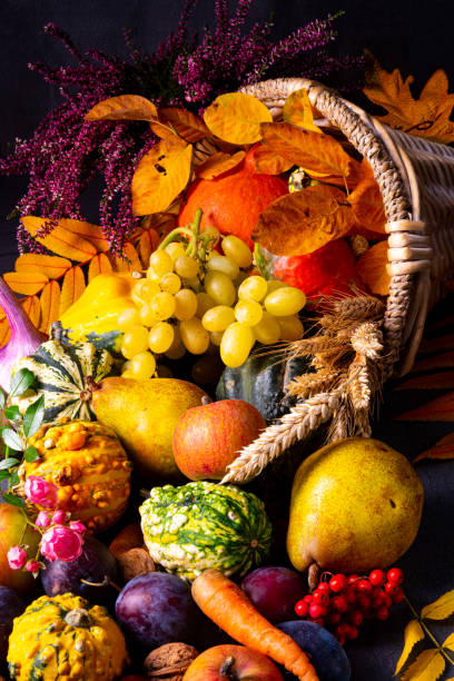 istock The beautiful and autumnal cornucopia 1184132381