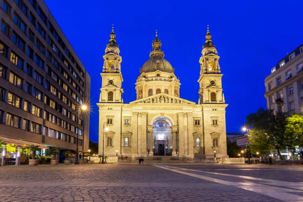 istock St. Stephen's Basilica at night, Budapest, Hungary 1184135177