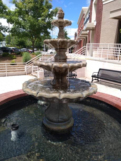 istock The Fountain Of Waters 1184162564