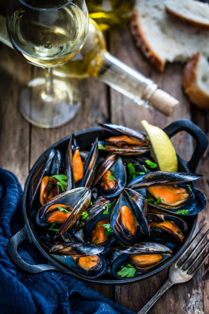 istock Steamed mussels in a cooking pan 1184169448