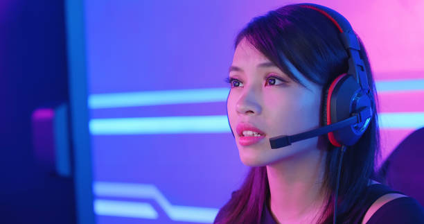 istock Young Asian cyber sport gamer 1184185717