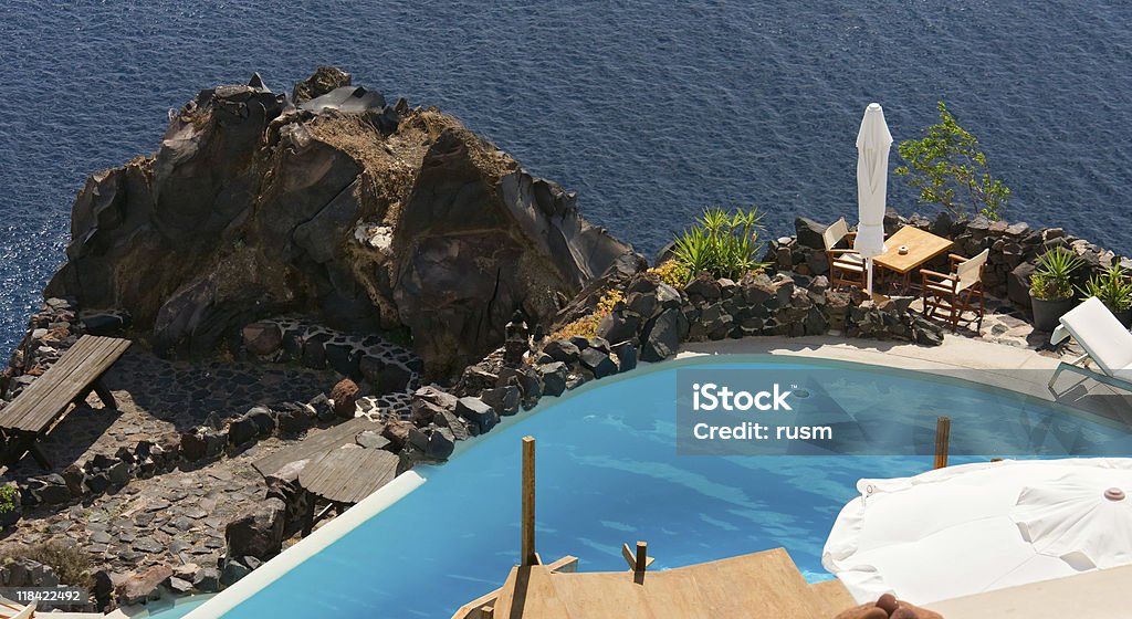 Basenu, Wyspa Santorini - Zbiór zdjęć royalty-free (Basen)