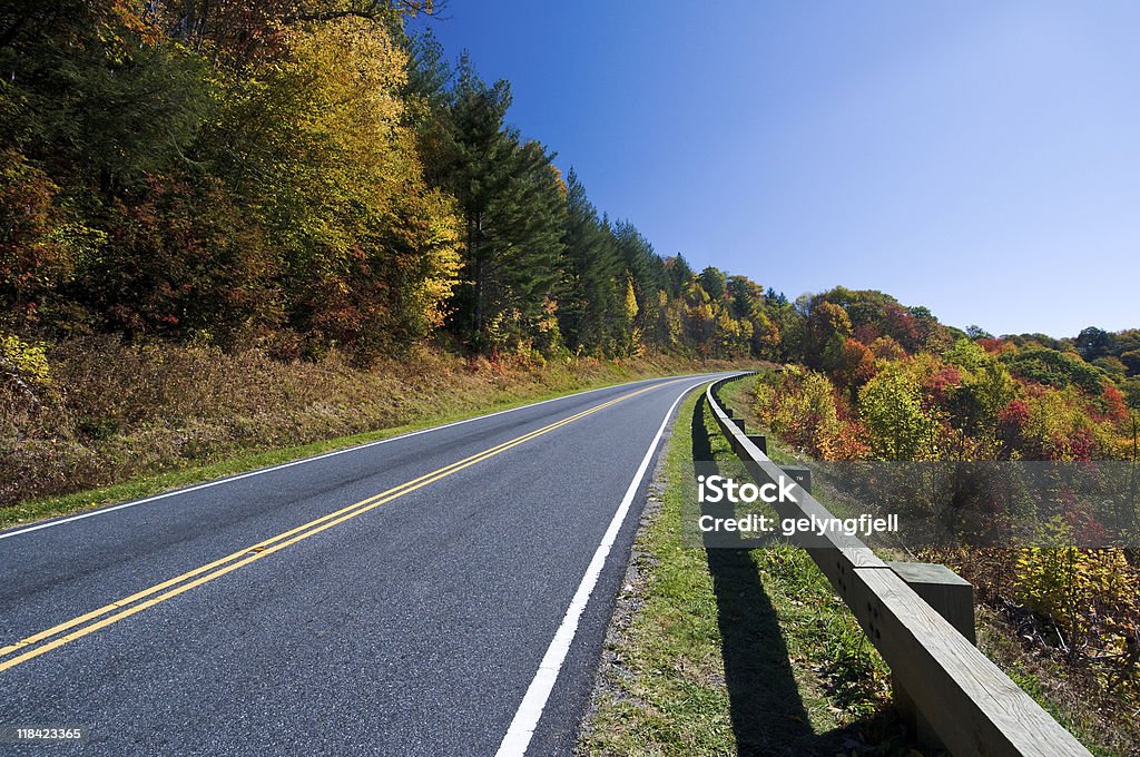 로드쇼의 통해 Smoky Mountains National Park - 로열티 프리 동쪽 스톡 사진