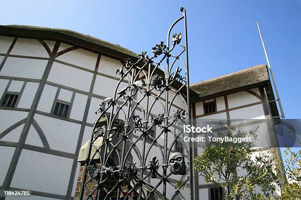 Globe Theatre - Fotografie stock e altre immagini di Globe Theatre - Globe Theatre, Londra, William Shakespeare