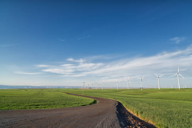 istock The Wind Farm in Oregon 1184270471