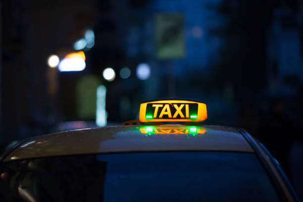 istock Taxi Sign 1184340580