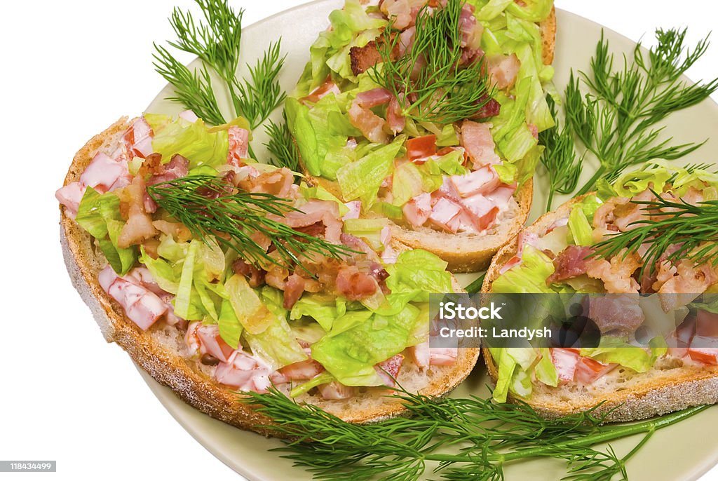 Con sándwiches sándwiches de beicon lechuga y tomate - Foto de stock de Alimento libre de derechos