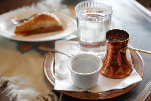 turkish coffee and baklava - old fashioned horizontal black coffee cup imagens e fotografias de stock