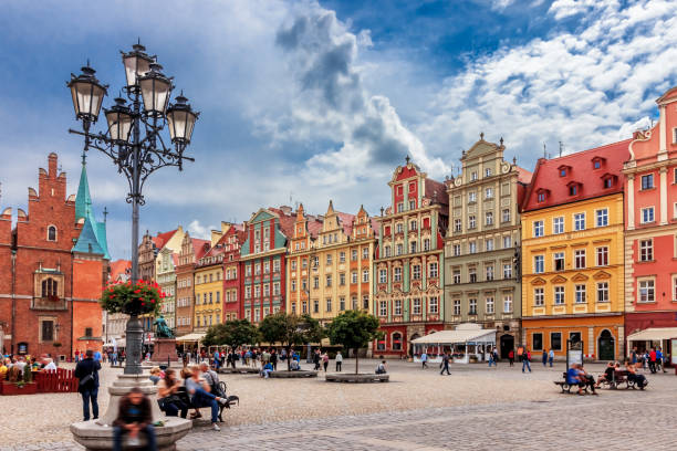 Market square - Wroclaw, Poland View of the main market square - Wroclaw, Poland market square stock pictures, royalty-free photos & images