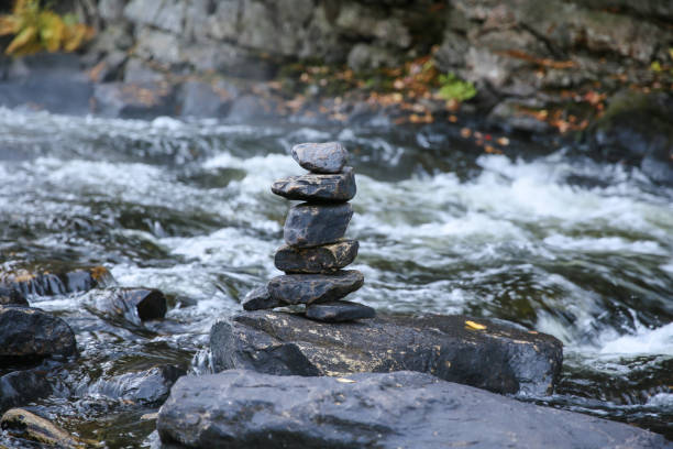 istock inukshuk inukshuk 1184374951