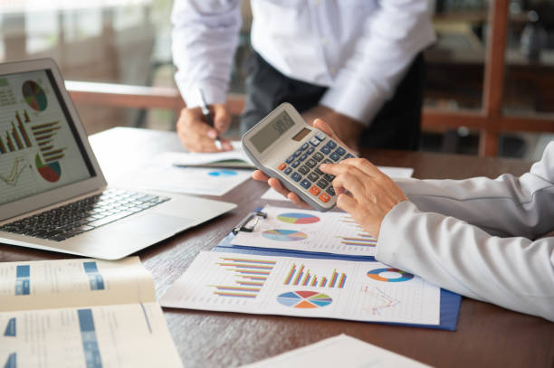 istock business finance meeting 1184388295