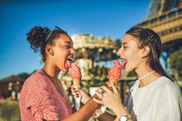 istock Love you more than ice cream 1184390469