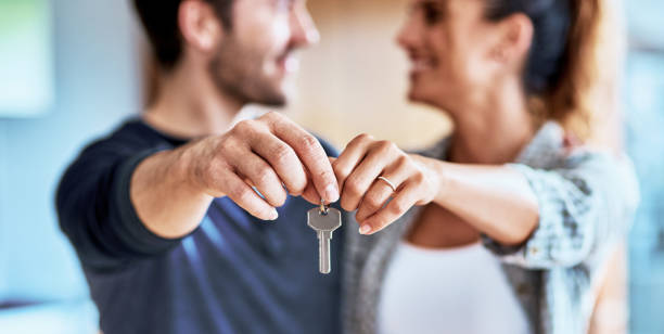 istock They now own a home together 1184395443