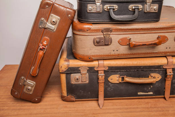istock Old, retro and obsolete suitcase 1184416667