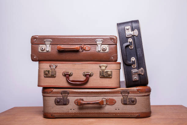 istock Old, retro and obsolete suitcase 1184416688