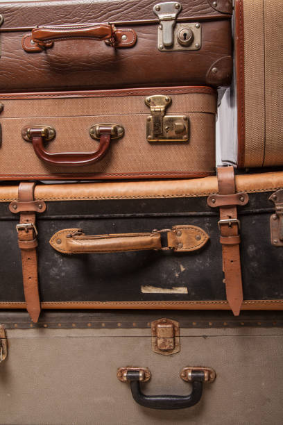 istock Old, retro and obsolete suitcase 1184417448