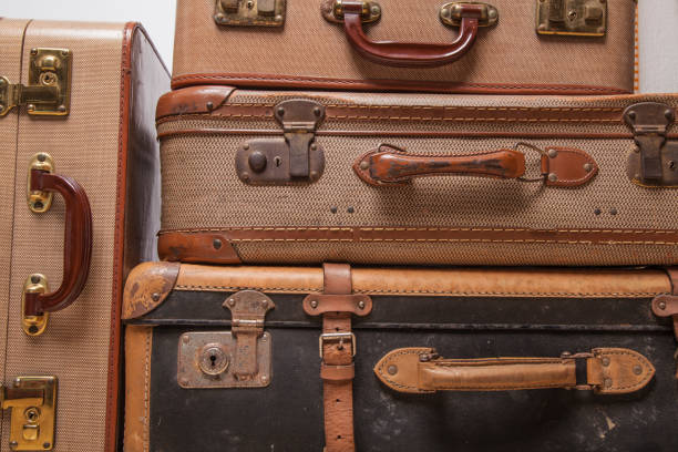 istock Old, retro and obsolete suitcase 1184417540