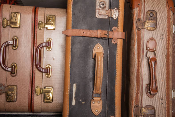 istock Old, retro and obsolete suitcase 1184417734