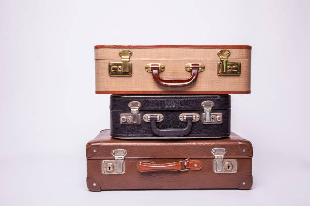 istock Old, retro and obsolete suitcase 1184418013