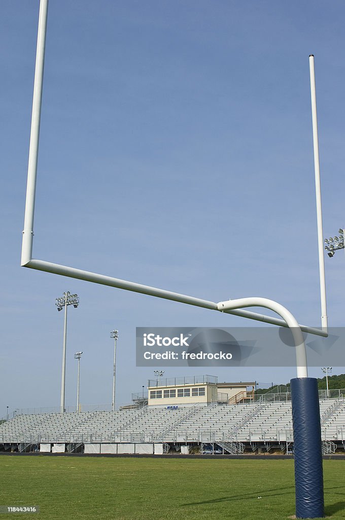 Fútbol americano - Foto de stock de Escuela secundaria libre de derechos