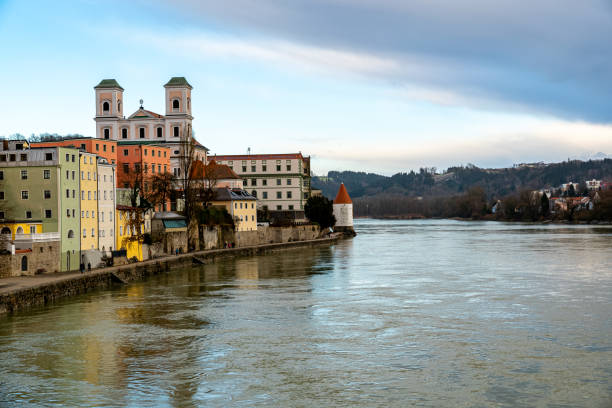 istock Some old buidlings in Passau in winter 1184495977