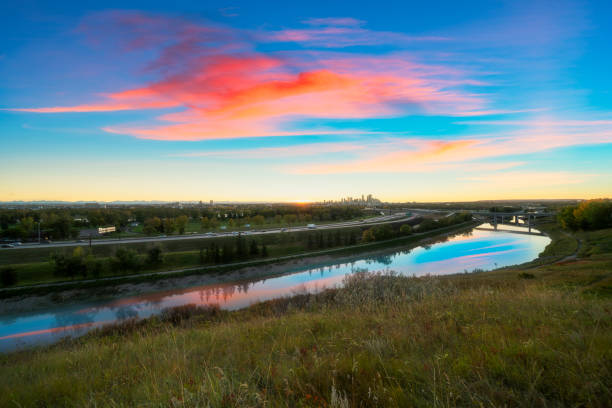 istock Canada, Calgary, view of city at sunset in the fall 1184507587