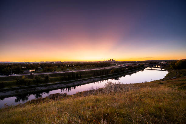 istock Canada, Calgary, view of city at sunset in the fall 1184507641